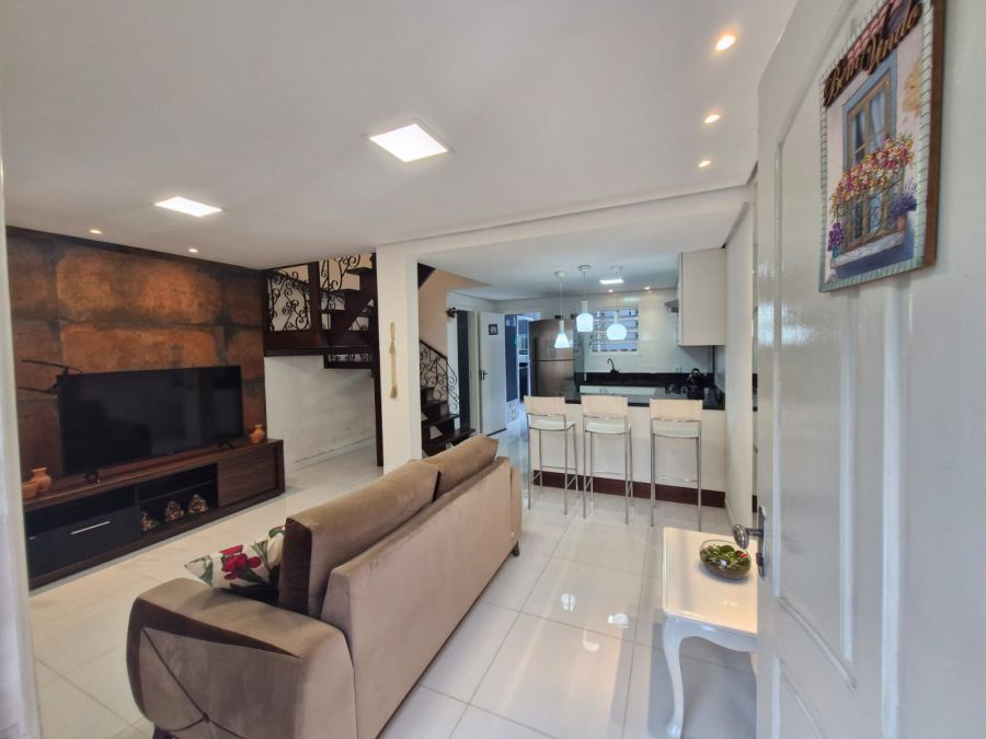 Sobrado - Venda - Centro - Nova Santa Rita - RS