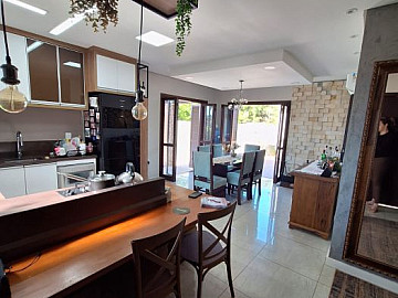 Casa � Venda